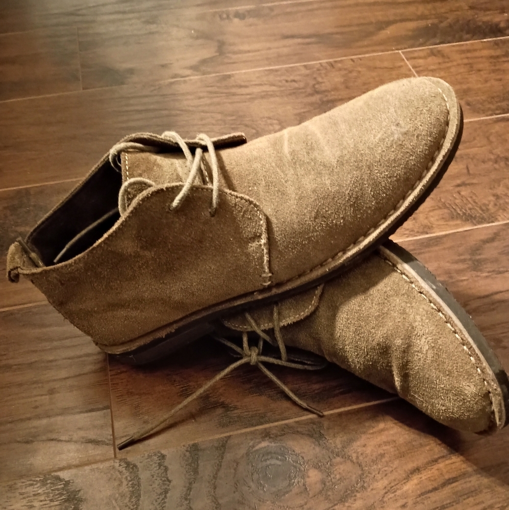 Man dress shoes (casual)